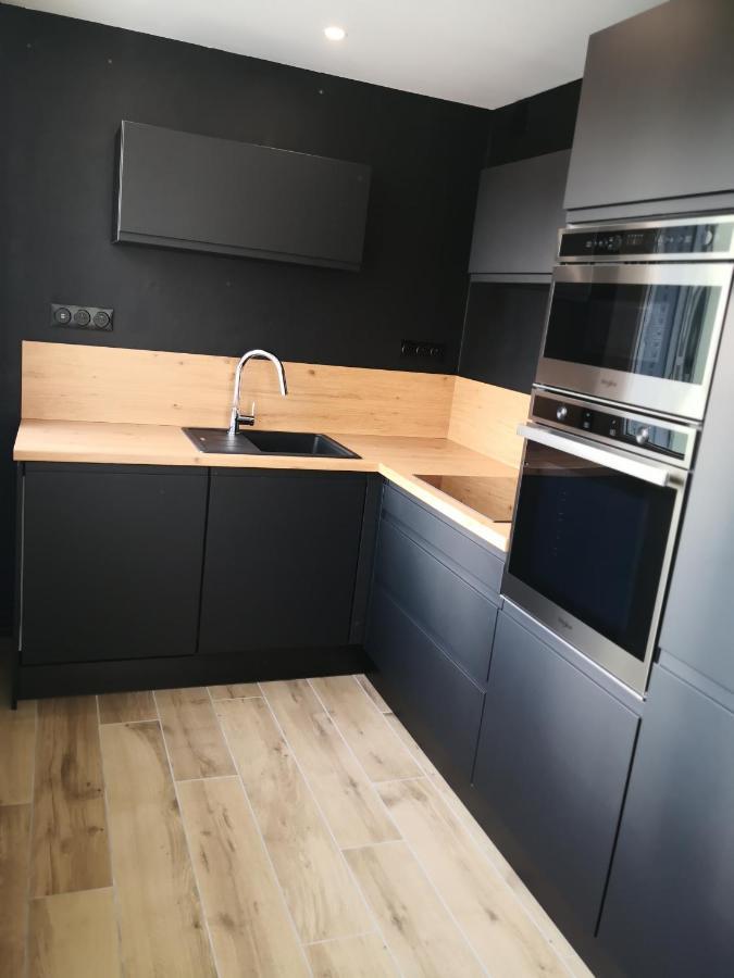 Studio Moderne, Place Parking Prive, Emplacement Ideal A 100 M Du Lac. Annecy Ngoại thất bức ảnh