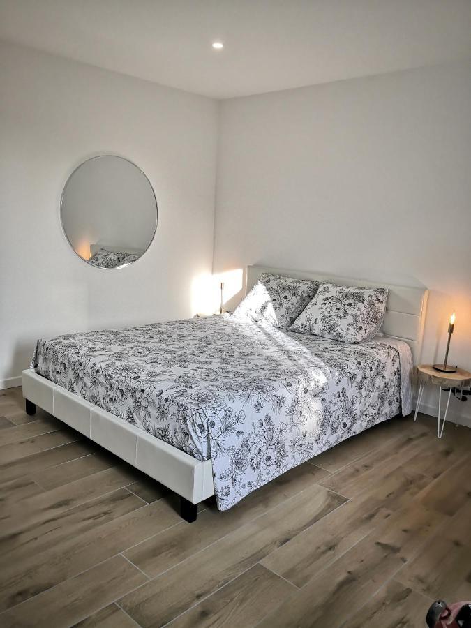 Studio Moderne, Place Parking Prive, Emplacement Ideal A 100 M Du Lac. Annecy Ngoại thất bức ảnh